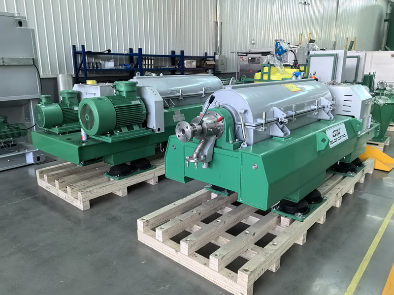 202507243phasedecantercentrifuge