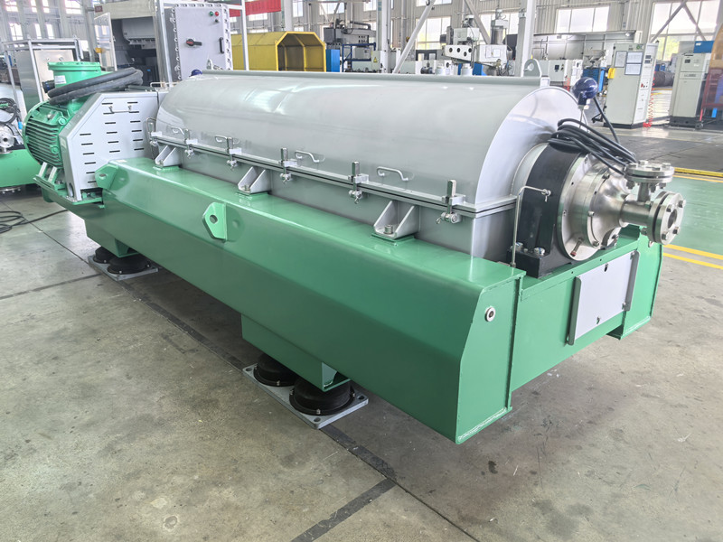 20260710Oilysludgeseparationcentrifuge