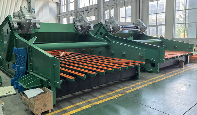 20260805 Mineral application vibrating screen