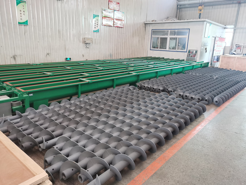 21211210 auger conveyor for dewatering centrifuge